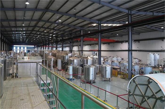 精酿啤酒厂与其他啤酒厂之间有哪些不同？