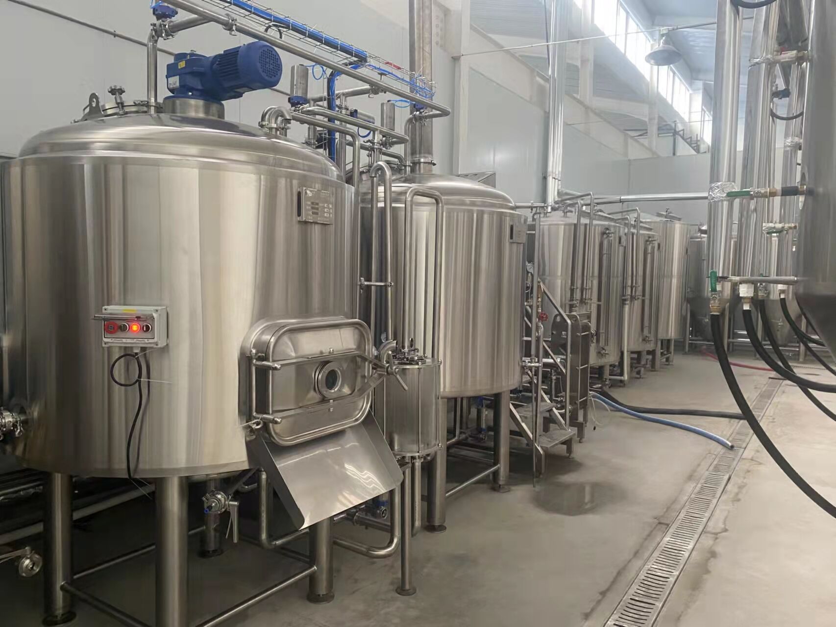 新航娱乐案例 陕西1吨精酿啤酒厂